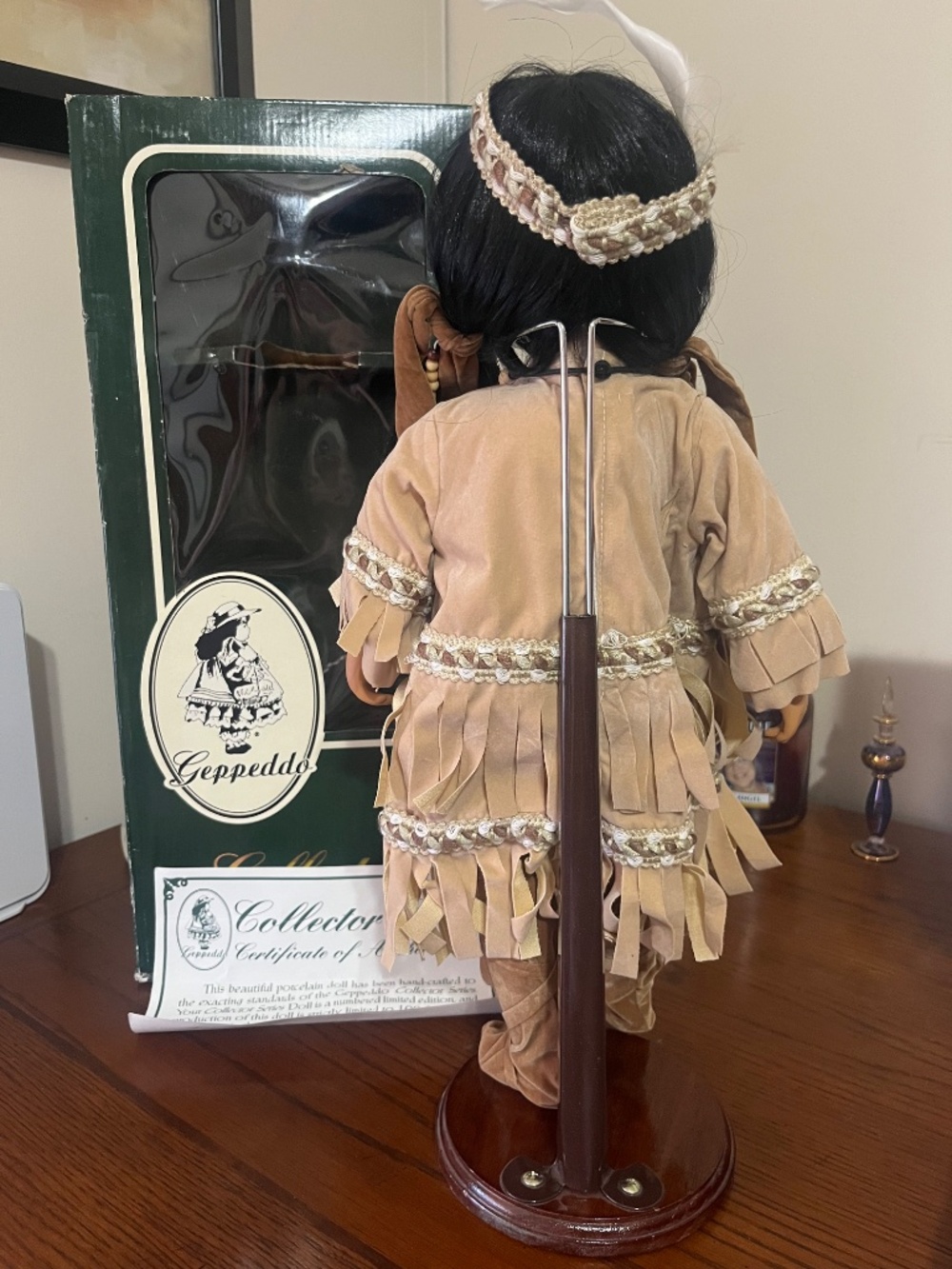 Geppeddo Native American Doll - Picture 3 of 10
